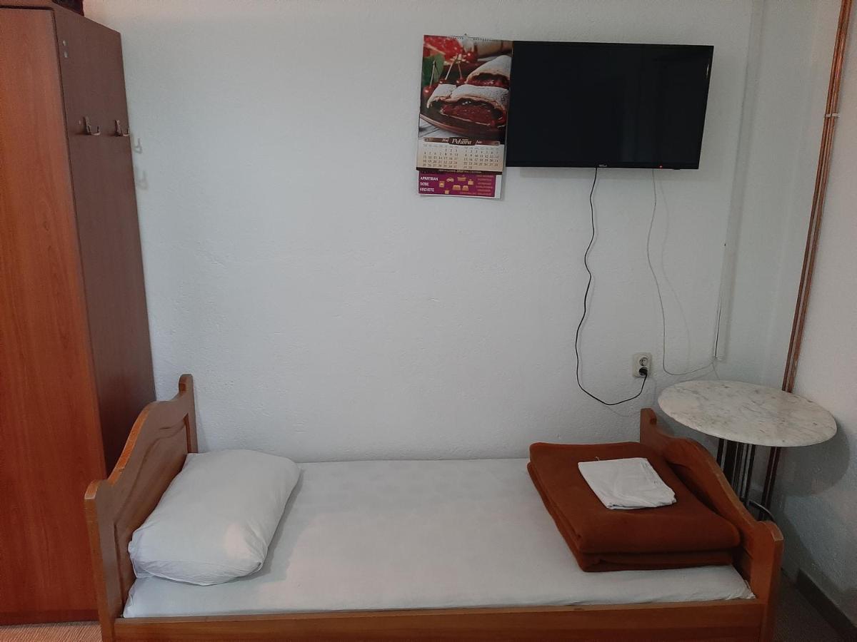 Apartmani Herceg Gacko Ngoại thất bức ảnh